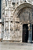Lisbona - Monasteiro dos Jeronimos. Chiesa di Santa Maria il portale meridionale.